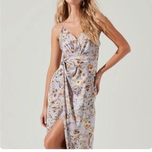 Astr Lilac Floral Midi Dress